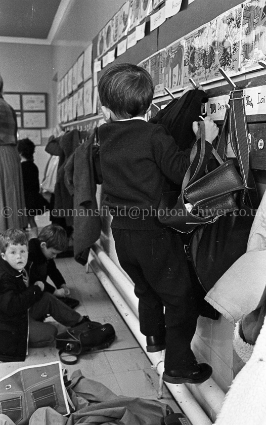  Auchenback Primary One's 1985.