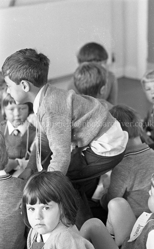 Cross Arthurlie Primary.