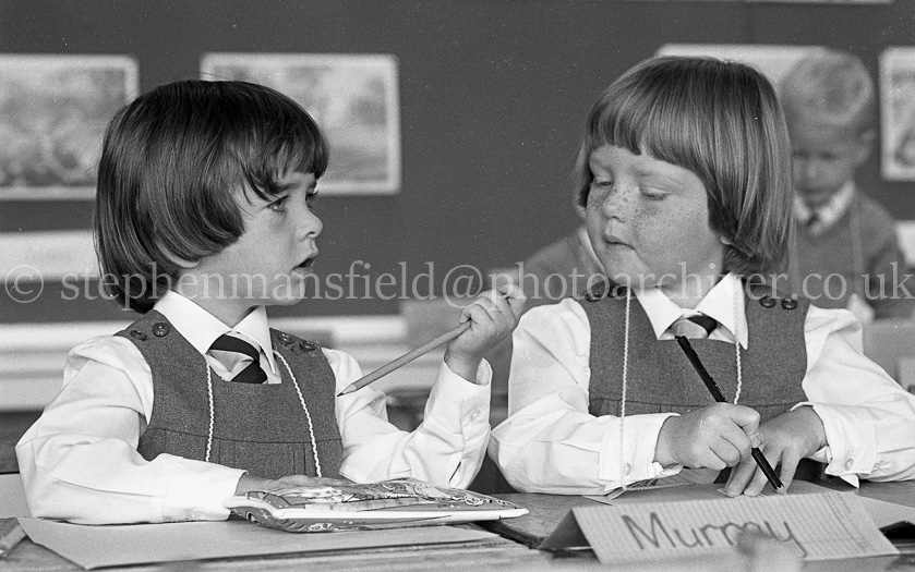 Cross Arthurlie Primary.