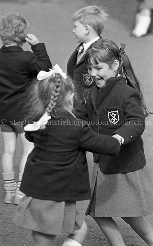 Cross Arthurlie Primary.