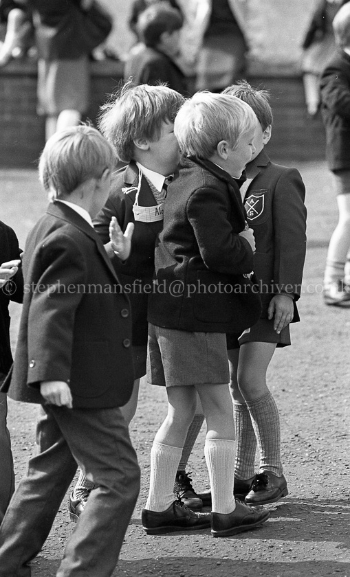 Cross Arthurlie Primary.