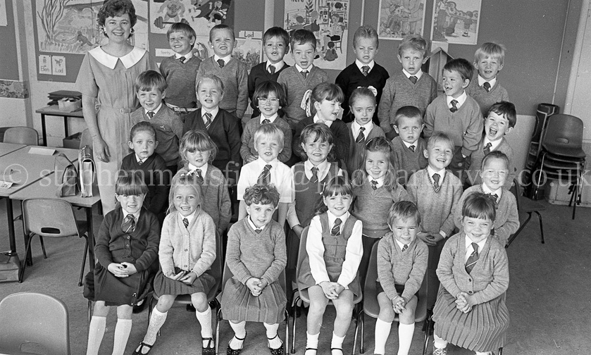 Carlibar Primary One's 1987