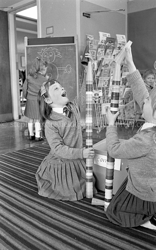 Auchenback Primary One's 1987