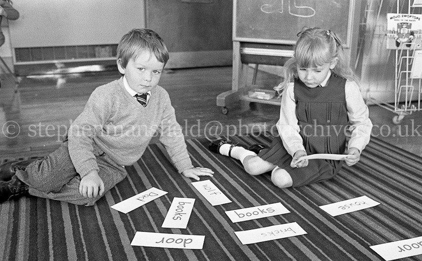 Auchenback Primary One's 1987