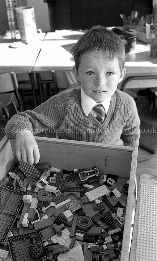 Uplawmoor Primary One's 1987