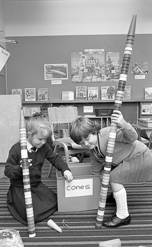 Auchenback Primary One's 1988.