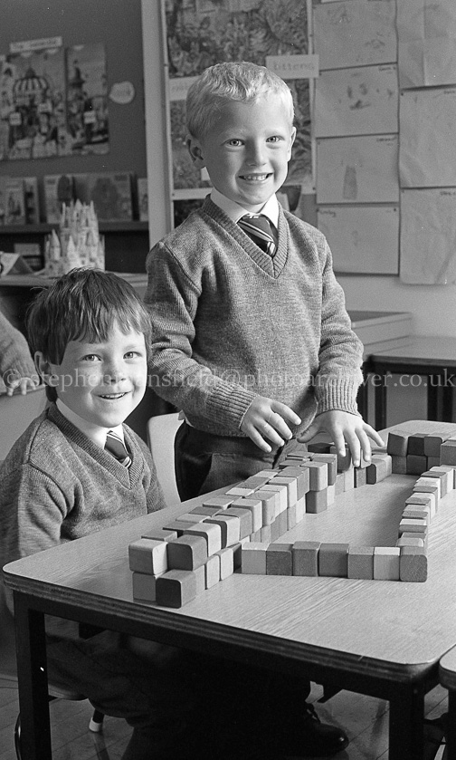 Auchenback Primary One's 1988.