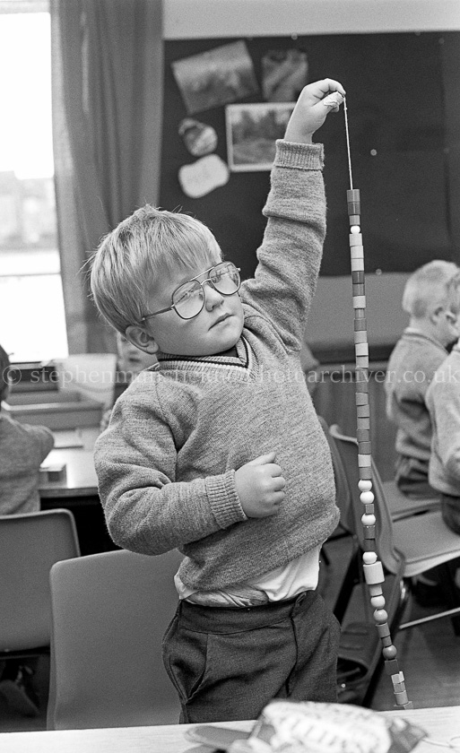 Auchenback Primary One's 1988.