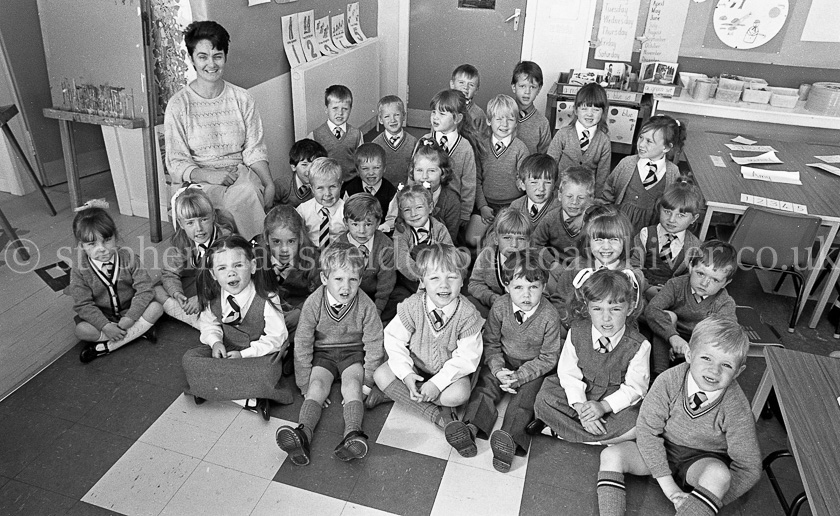 Cross Arthurlie Primary One's 1988.