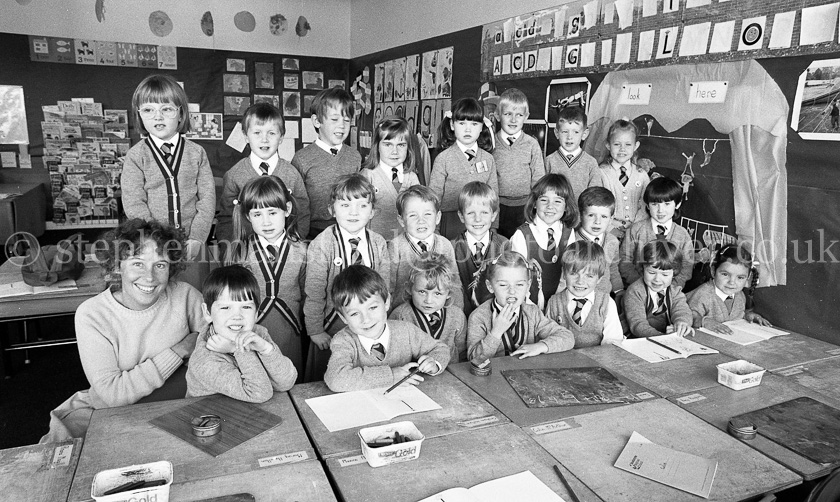 Neilston Primary One's 1988.