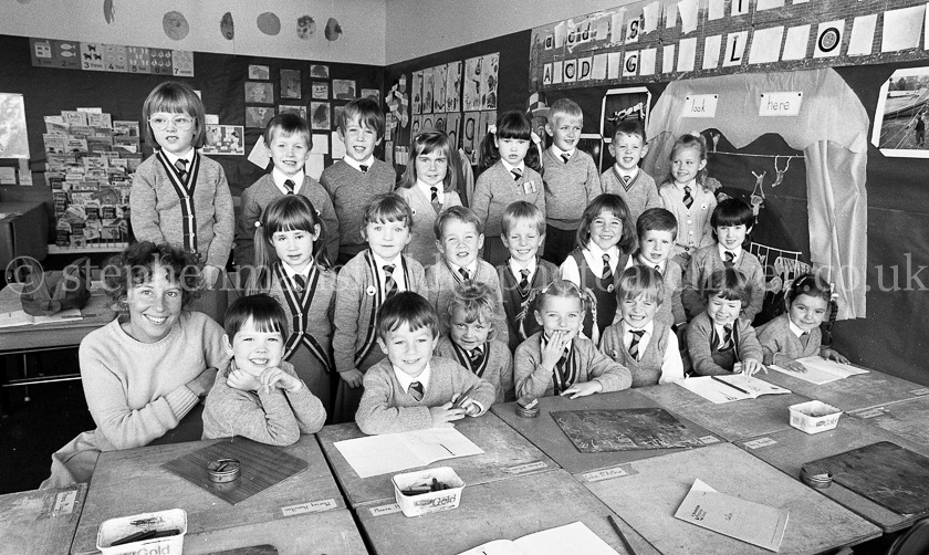 Neilston Primary One's 1988.