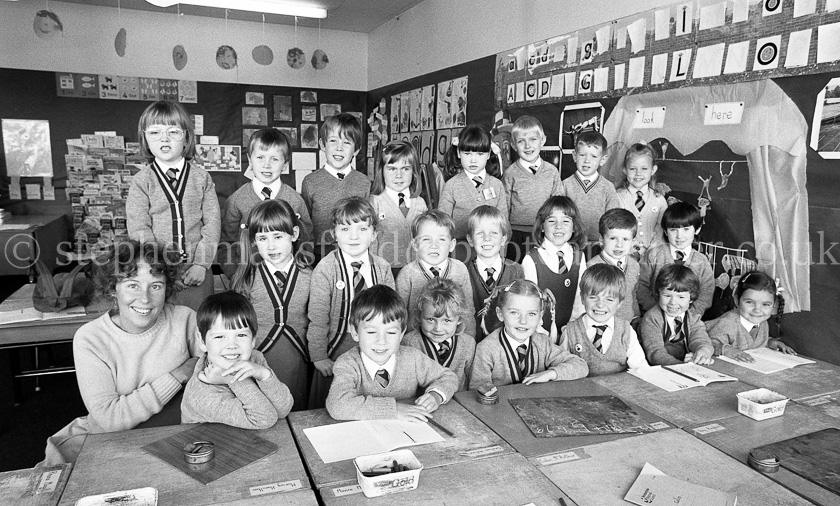 Neilston Primary One's 1988.