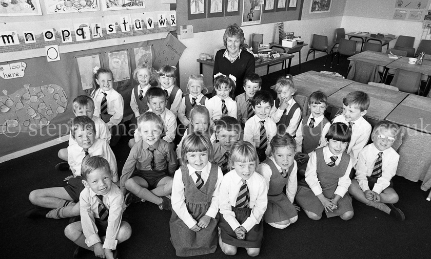 Neilston Primary One's 1988.