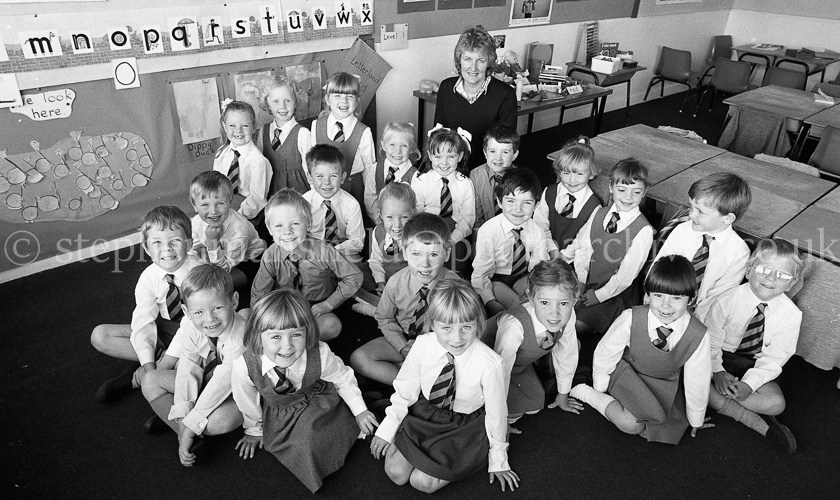 Neilston Primary One's 1988.