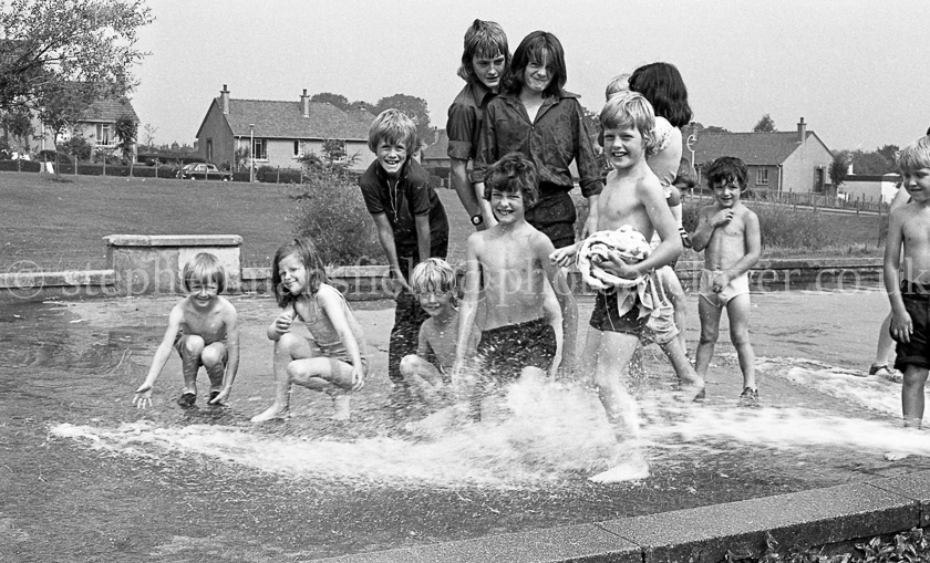Auchenback Paddling Pool 1975.