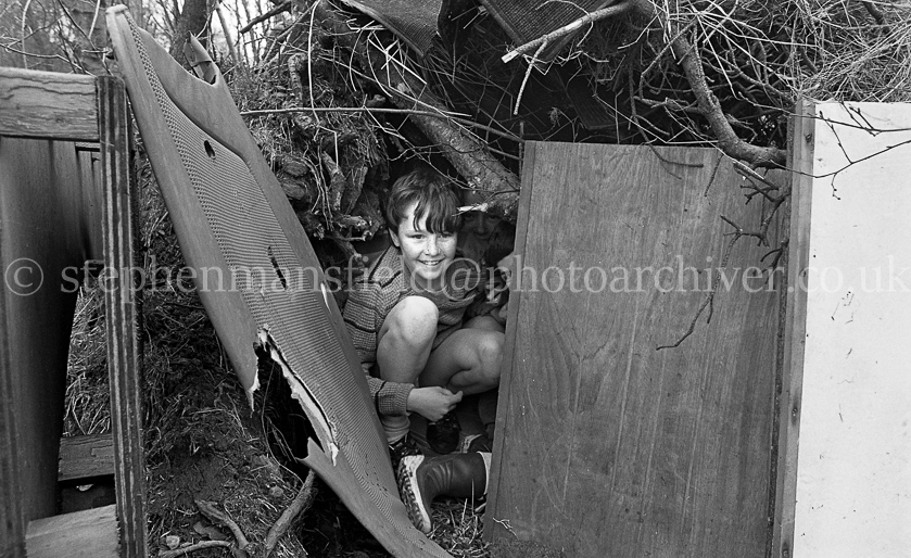 The 1st Barrhead Cubs and Scouts at Peesweep Camp in 1984.