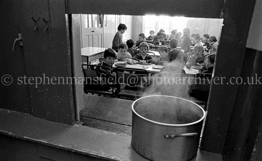 The 1st Barrhead Cubs and Scouts at Peesweep Camp in 1984.