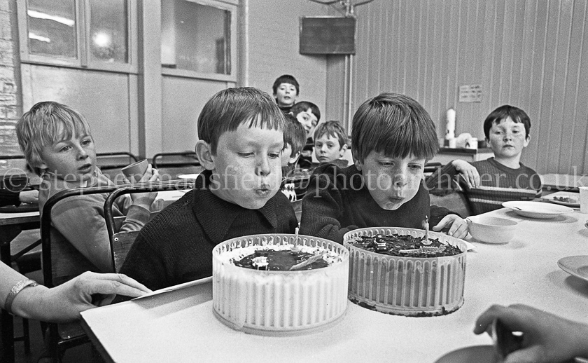 The 1st Barrhead Cubs and Scouts at Peesweep Camp in 1984.