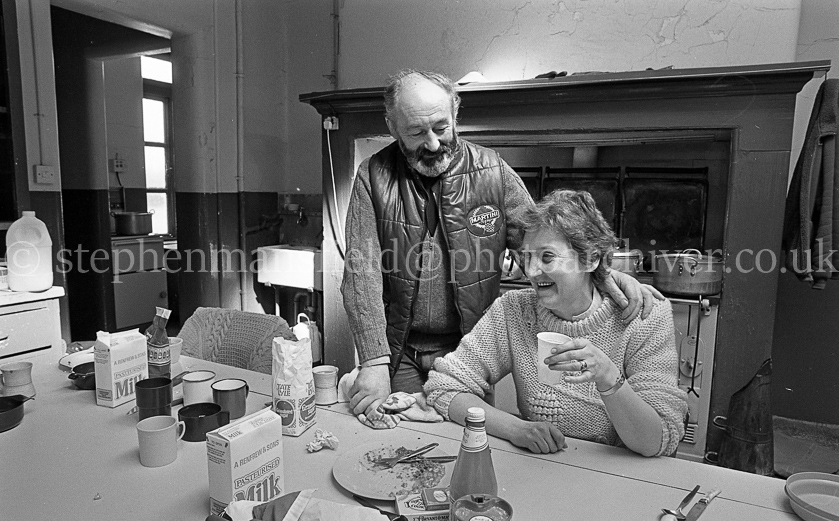 The 1st Barrhead Cubs and Scouts at Peesweep Camp in 1984.