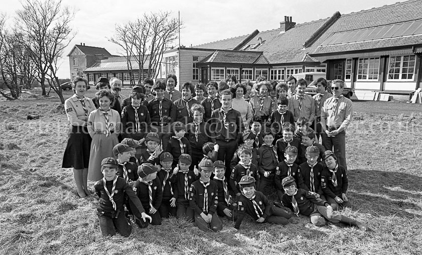 The 1st Barrhead Cubs and Scouts at Peesweep Camp in 1984.
