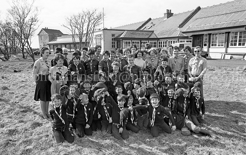 The 1st Barrhead Cubs and Scouts at Peesweep Camp in 1984.
