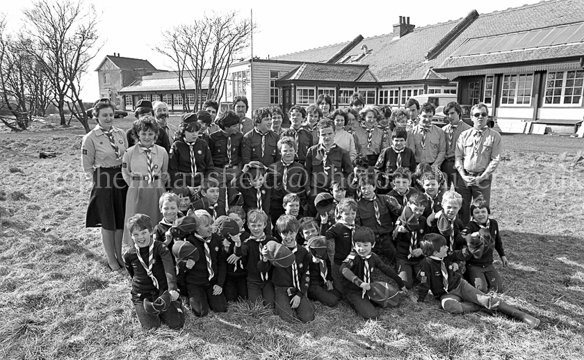 The 1st Barrhead Cubs and Scouts at Peesweep Camp in 1984.