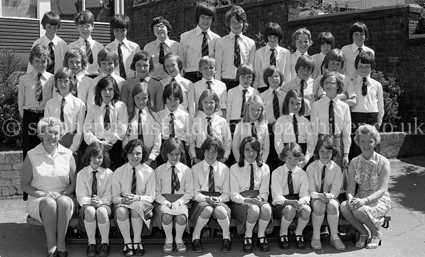 Eastwood Schools end of Term Prizewinners 1976.