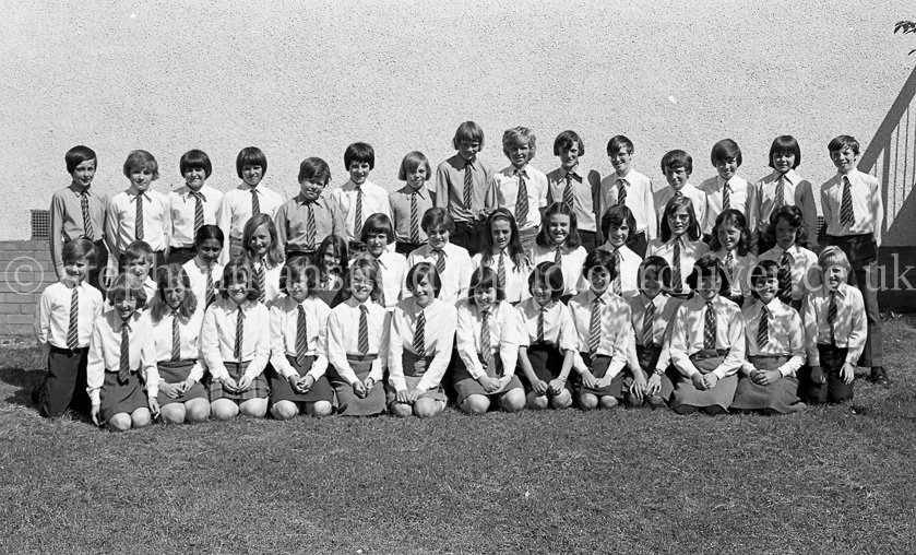 Eastwood Schools end of Term Prizewinners 1976.