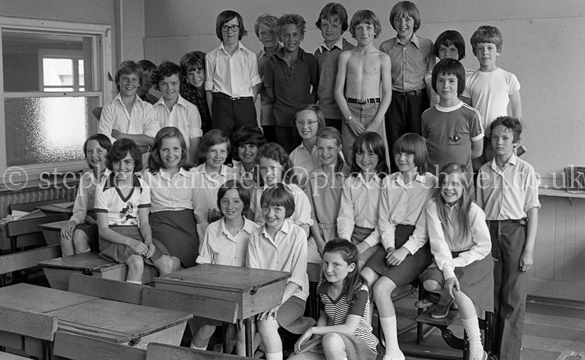 Eastwood Schools end of Term Prizewinners 1976.