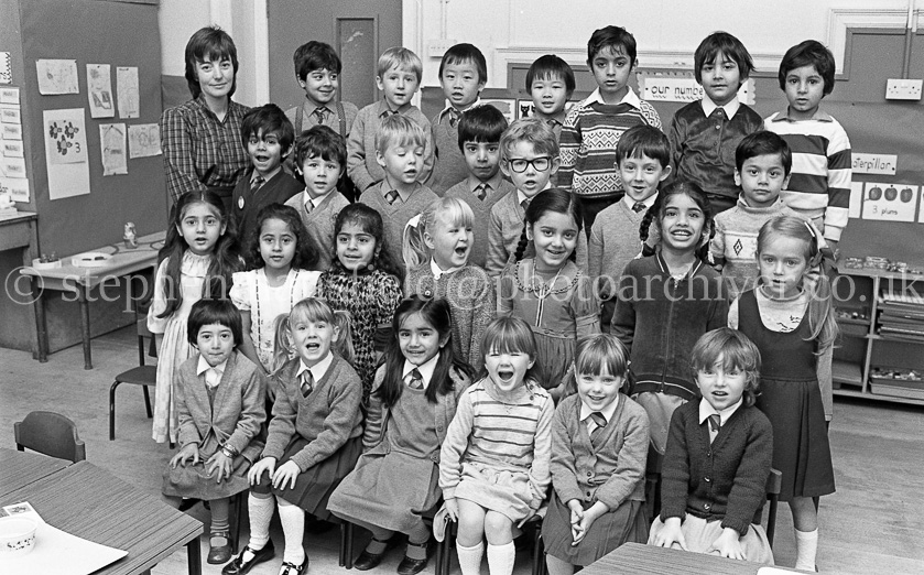 Cuthbertson Street Primary Ones 1984.