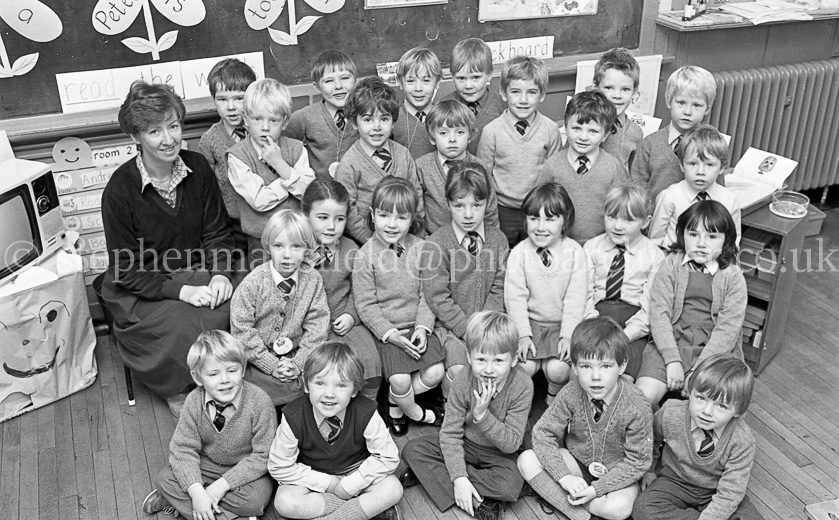 Croftfoot Primary One 1984.