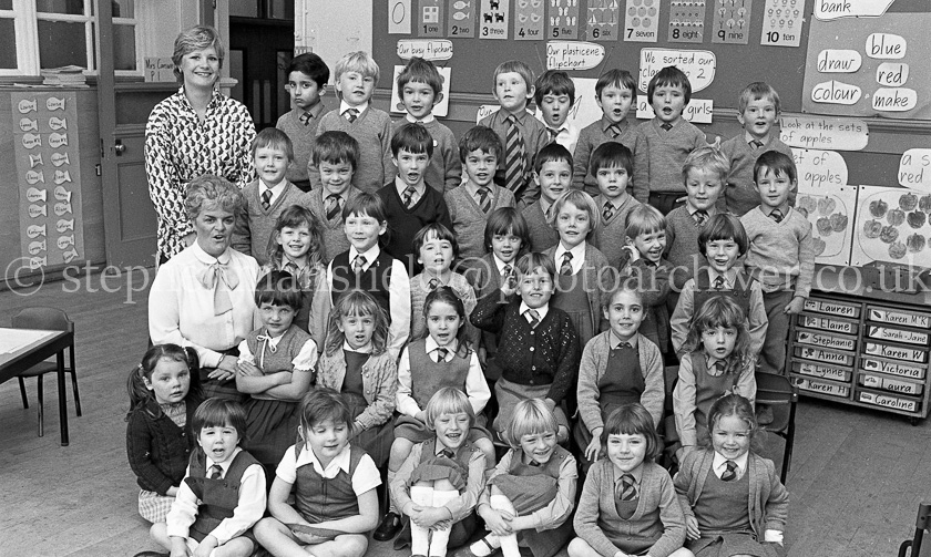 Holmlea Primary One.