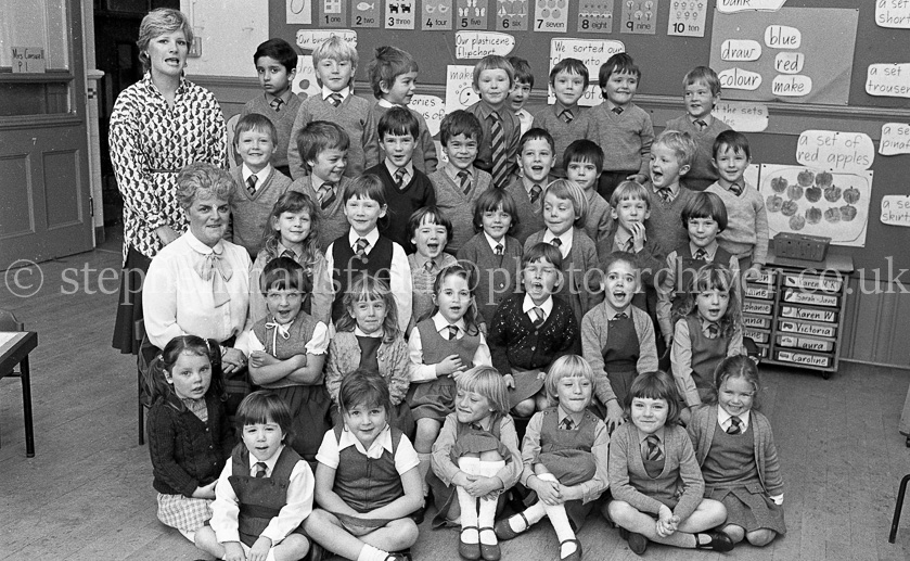 Holmlea Primary One.