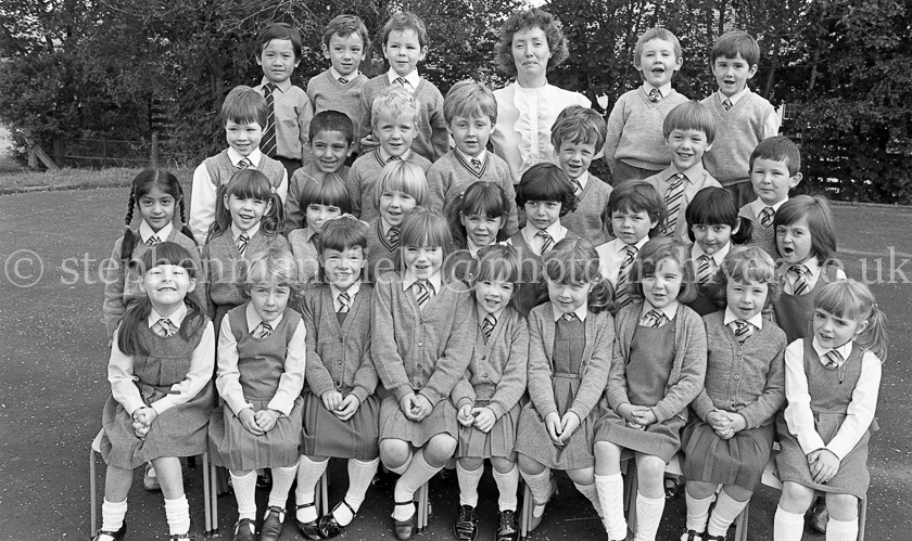 Merrylee Primary One.