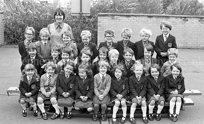 Cardonald Primary One 1980.