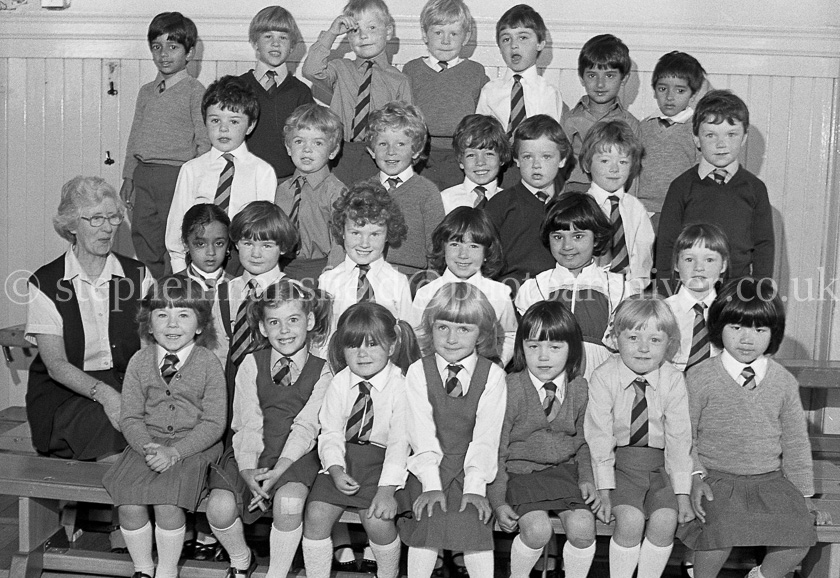 Shawlands Primary One's 1983.
