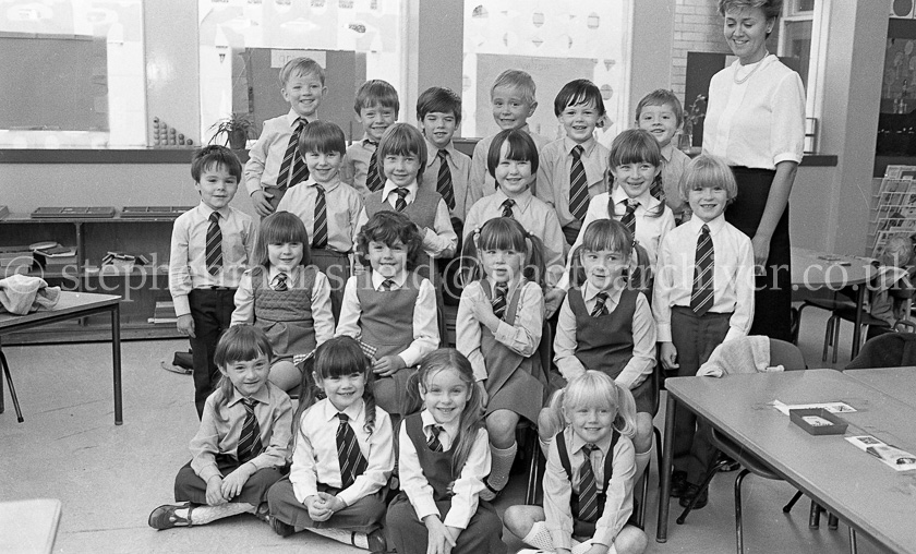 Blackfriars Primary One's 1983.