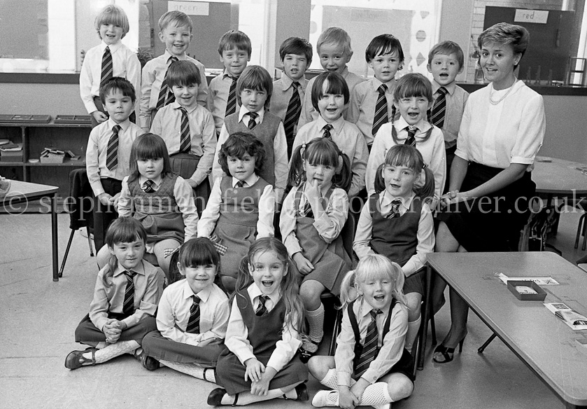 Blackfriars Primary One's 1983.