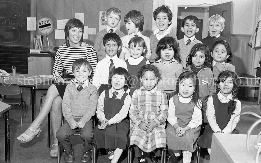 Annette Street Primary One's 1983.