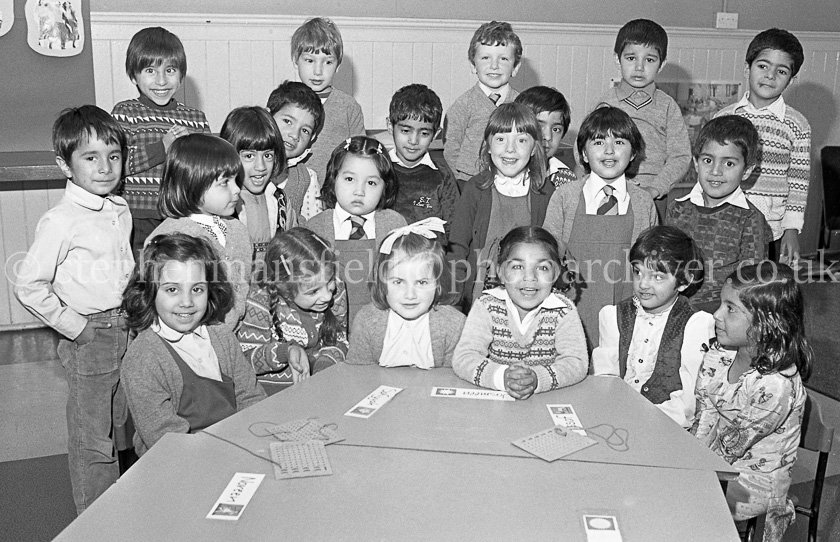 Pollokshield's Primary One's 1983.