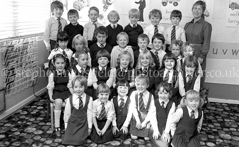 St. Mirrin's Primary One's 1983.