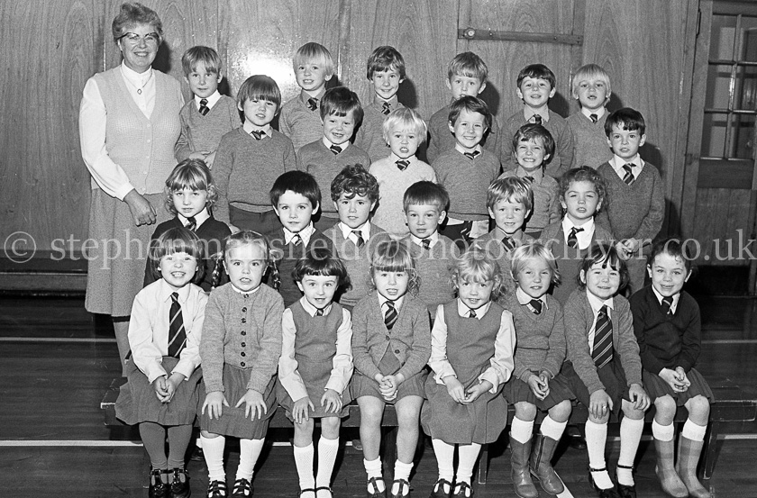 Croftfoot Primary One's 1983.