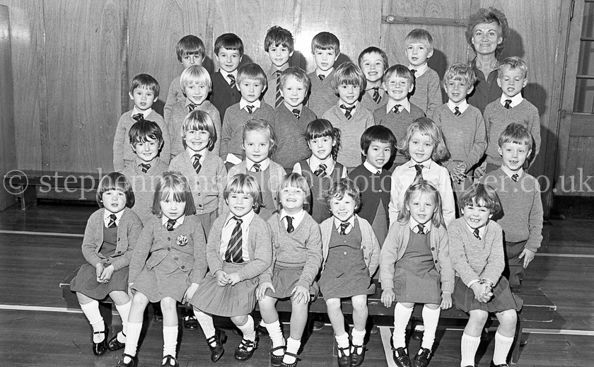 Croftfoot Primary One's 1983.