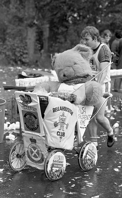 Scott's Glasgow Marathon 1982.